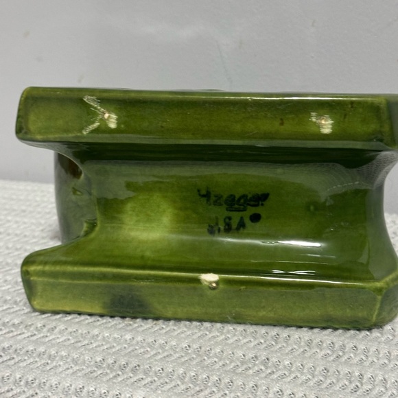 Vintage Haeger Green Ceramic Sleigh Planter - Picture 6 of 10